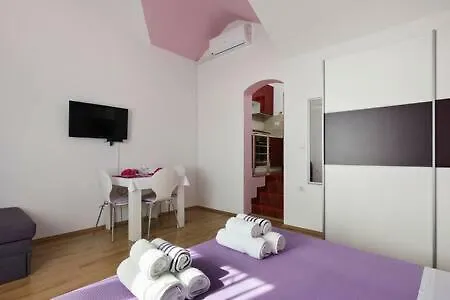 Eni Διαμέρισμα *